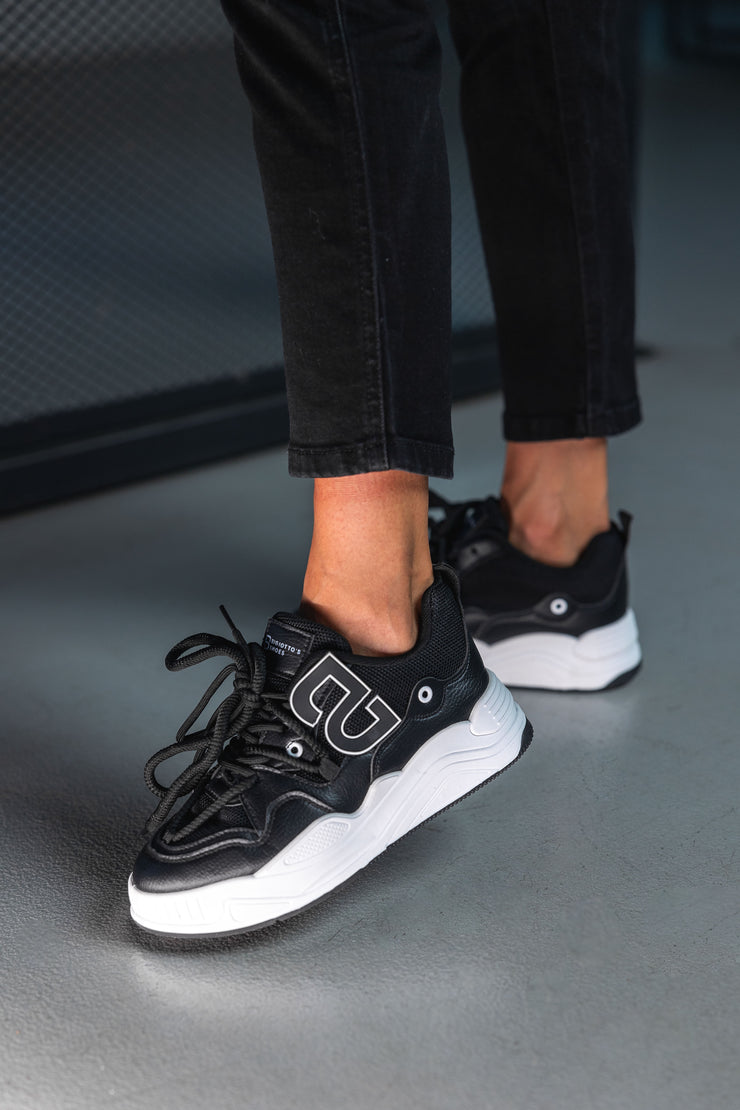 Adidasi Dama – Elevate Black LX10