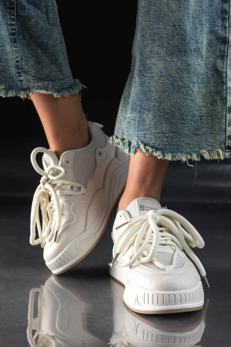 Elevate Ivory LX10 Adidași Bej Femei - Design Minimalist & Confort