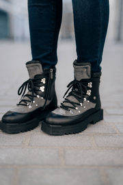 Bocanci Dama din Piele Gri cu Negru - ADDAGhete damaBigiottos Shoes