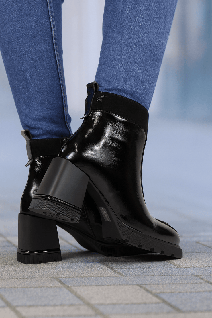 Botine cu Toc din Piele Lac Negre cu Accesoriu - ARYTAGhete damaBigiottos Shoes