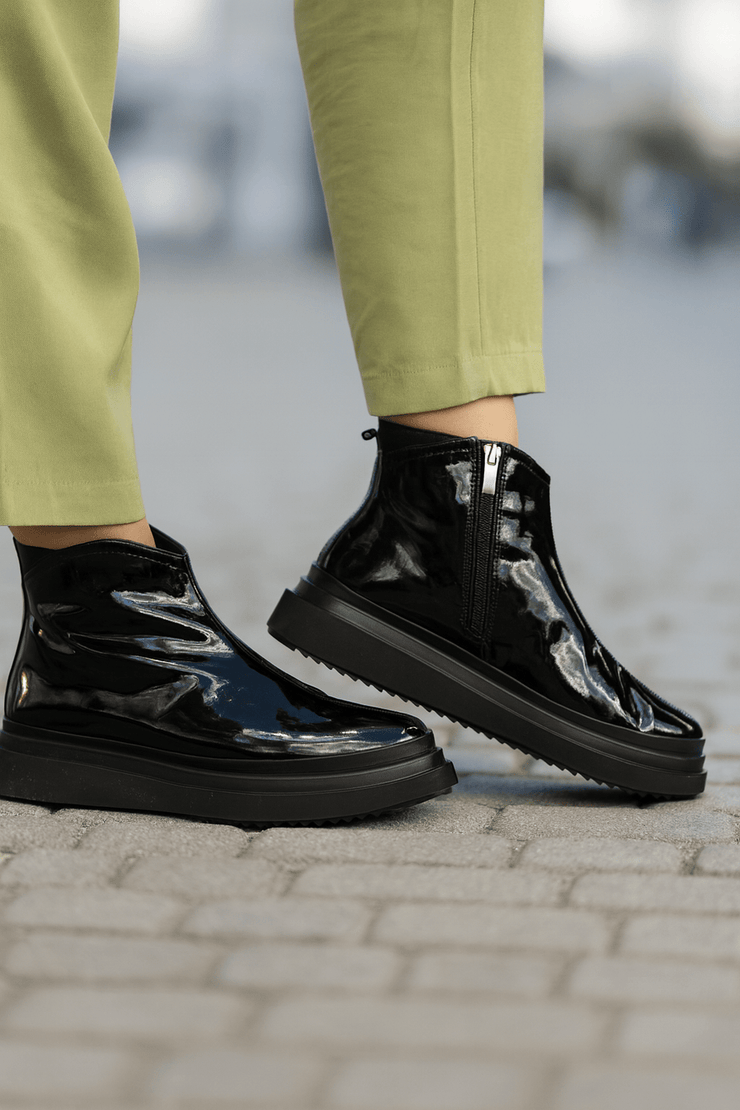 Ghete Casual Dama din Piele Lac Negre - CARAGhete damaBigiottos Shoes