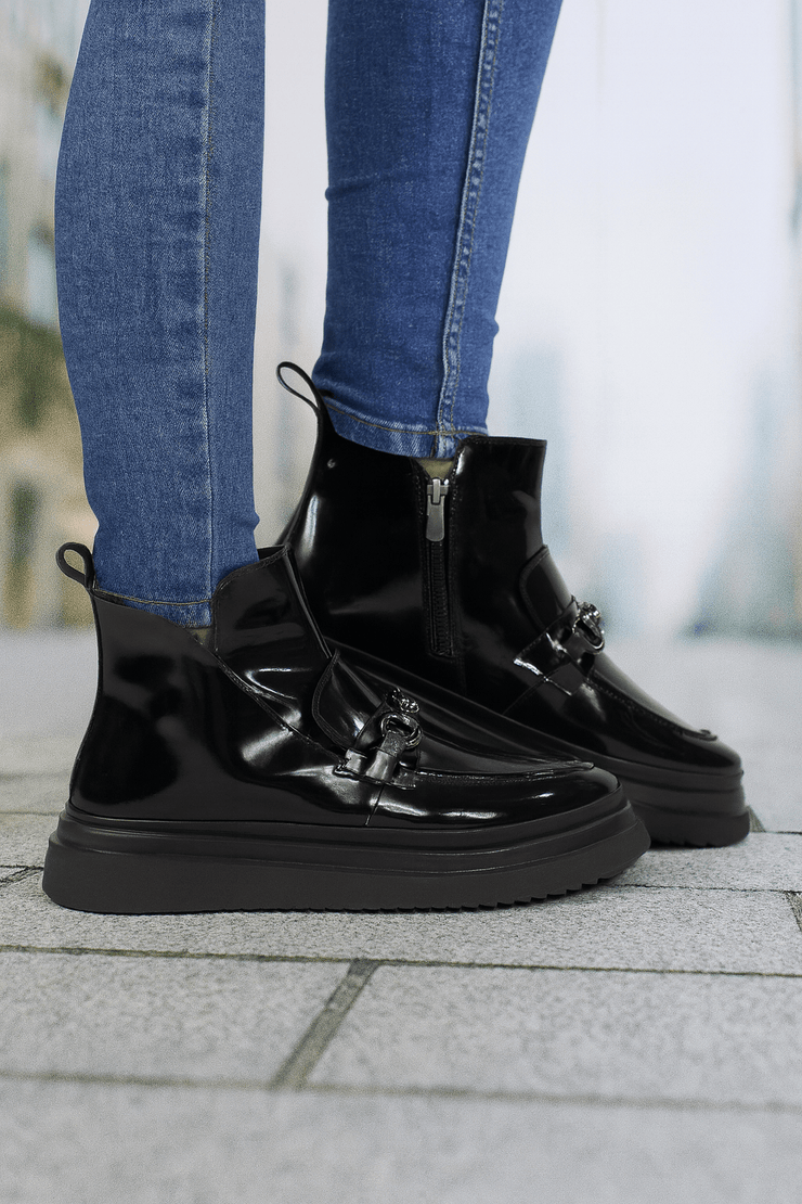 Ghete Casual Dama din Piele Lac Negre cu Accesoriu - SOWGhete damaBigiottos Shoes