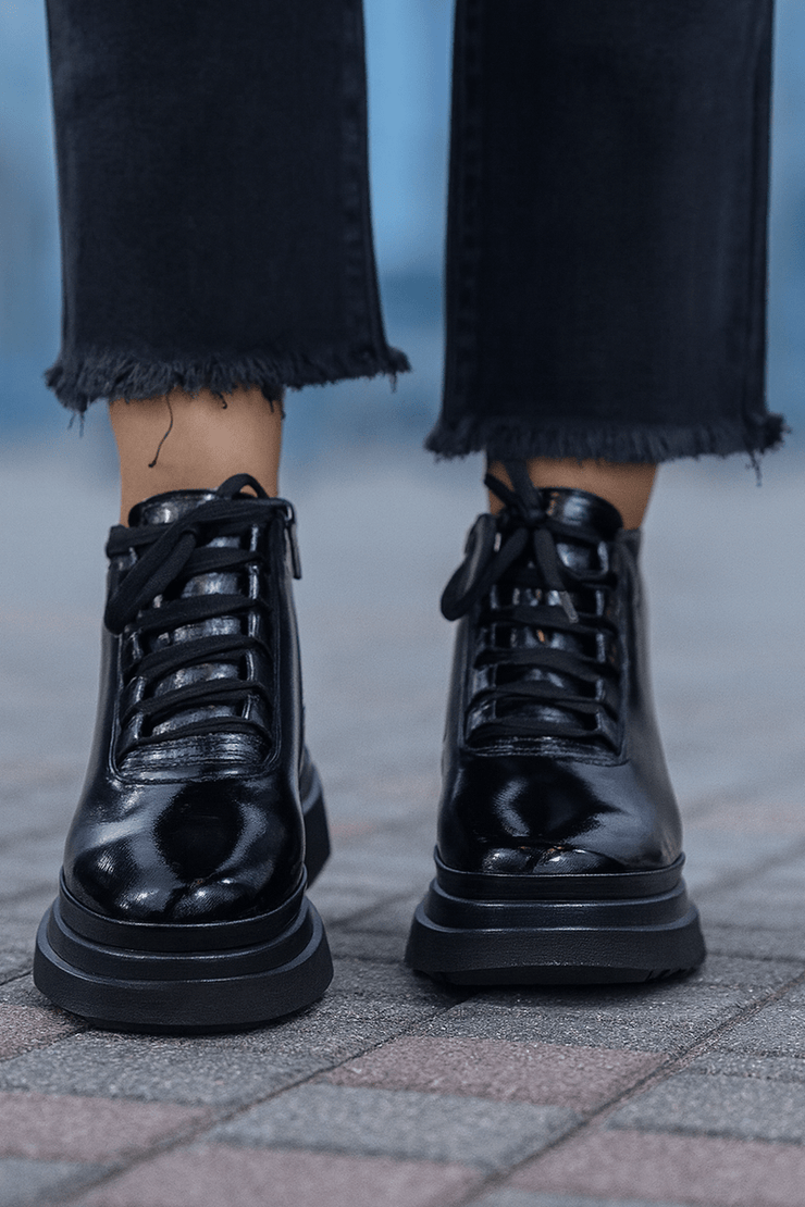 Ghete Casual Dama din Piele Lacuita Negre - COZAGhete damaBigiottos Shoes