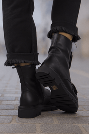 Ghete Casual Dama din Piele Negre cu Accesoriu - FATEGhete damaBigiottos Shoes