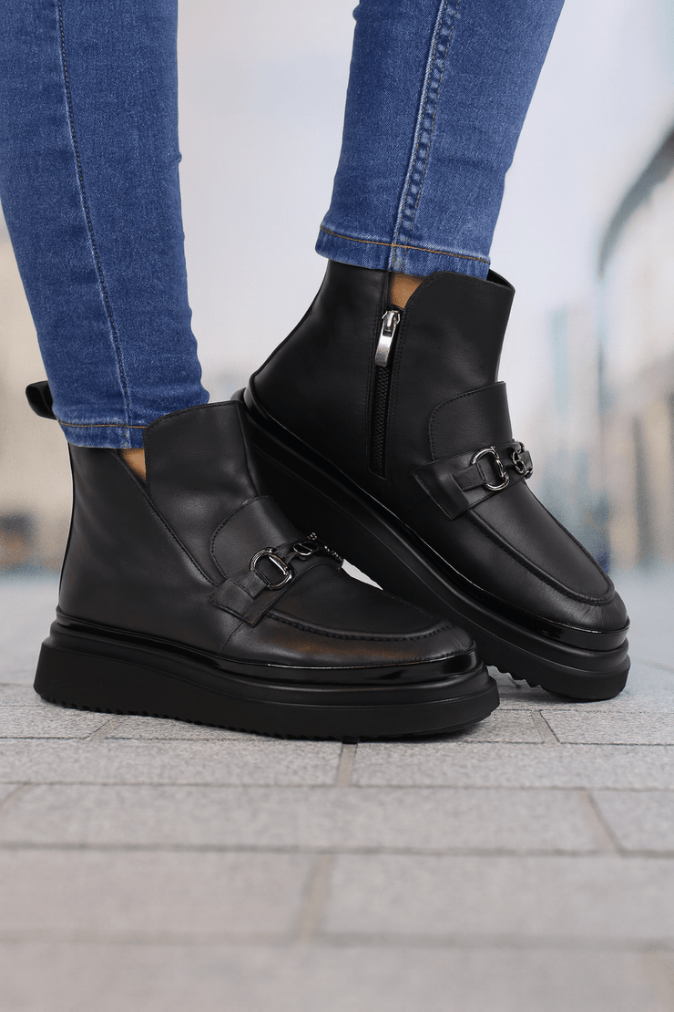 Ghete Casual Dama din Piele Negre cu Accesoriu - SOWEGhete damaBigiottos Shoes