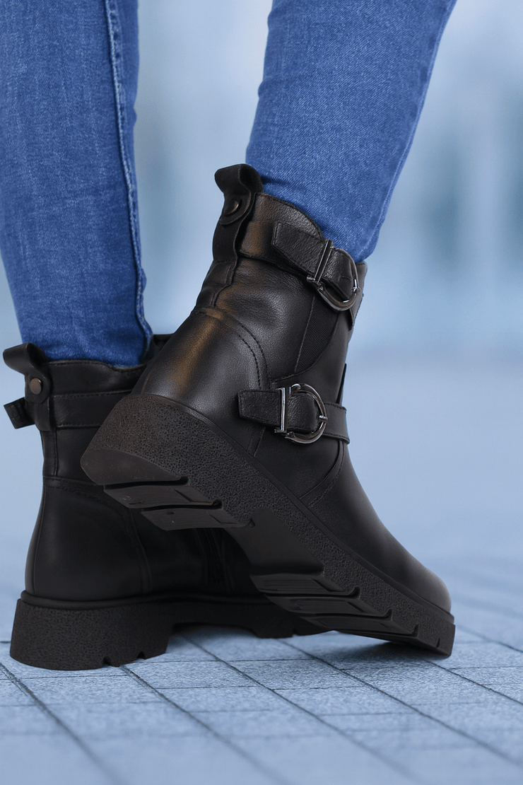 Ghete Casual Dama din Piele Negre cu Catarame - VICAGhete damaBigiottos Shoes