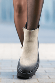 Ghete Casual din Piele Intoarsa Bej cu Fermoar - FAVAGhete damaBigiottos Shoes