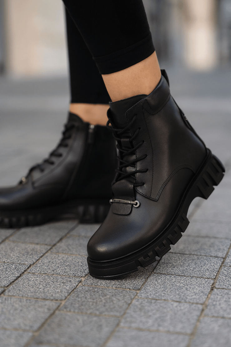 Ghete Dama din Piele Negre cu Accesoriu - GEZI BGhete damaBigiottos Shoes