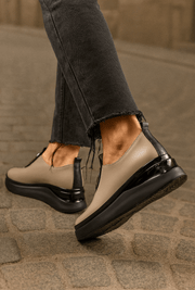 Pantofi Casual Dama din Piele Vizion cu Accesoriu - ELAPantofi casual damaBigiottos Shoes