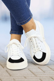 Pantofi Dama din Piele Alb cu Negru - TORAPantofi casual damaBigiottos Shoes