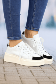 Pantofi Dama din Piele Alb cu Negru - TORAPantofi casual damaBigiottos Shoes