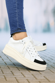 Pantofi Dama din Piele Alb cu Negru - TORAPantofi casual damaBigiottos Shoes