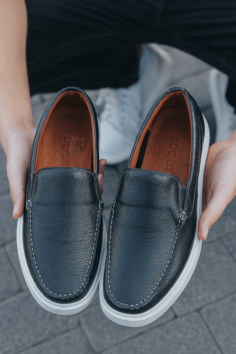 Pantofi de Barbati din Piele fara Siret Negri - KUM – Bigiottos Shoes