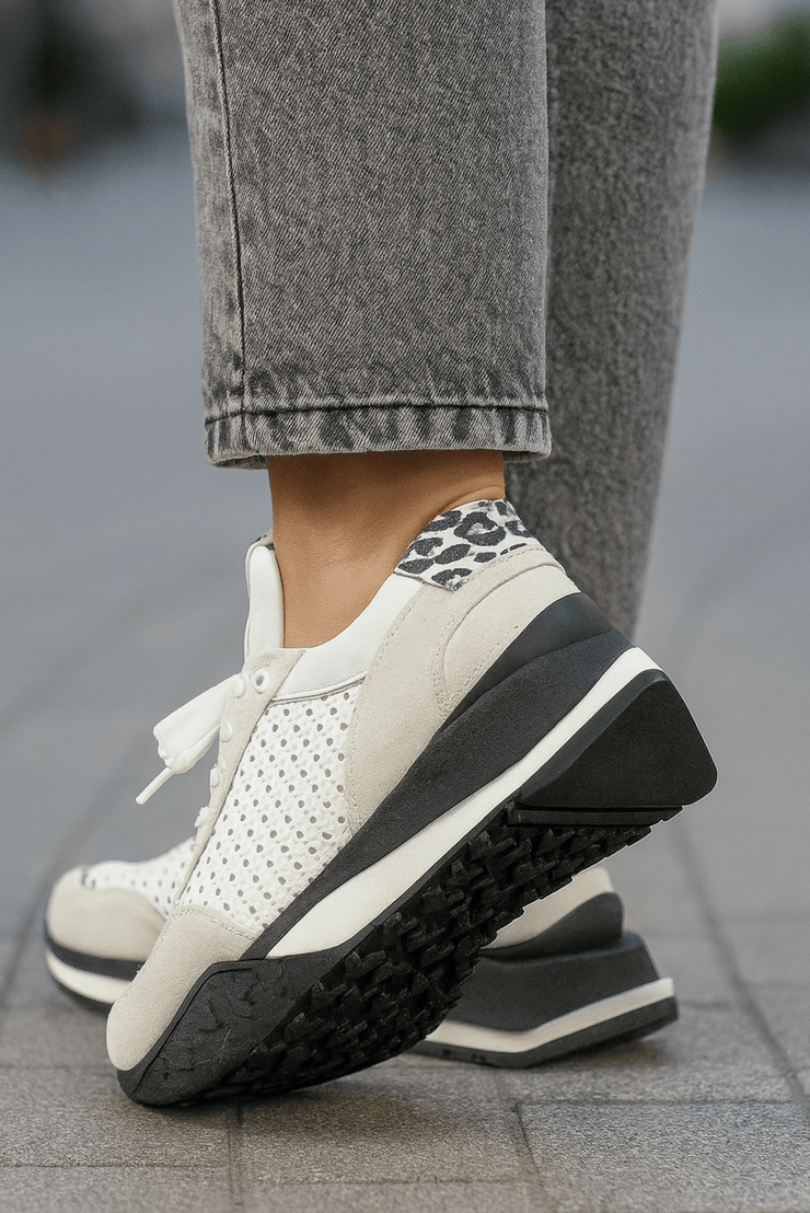 Pantofi Sport Dama din Piele Albi cu Print - ZINAPantofi sport damaBigiottos Shoes