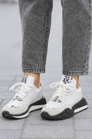 Pantofi Sport Dama din Piele Albi cu Print - ZINAPantofi sport damaBigiottos Shoes