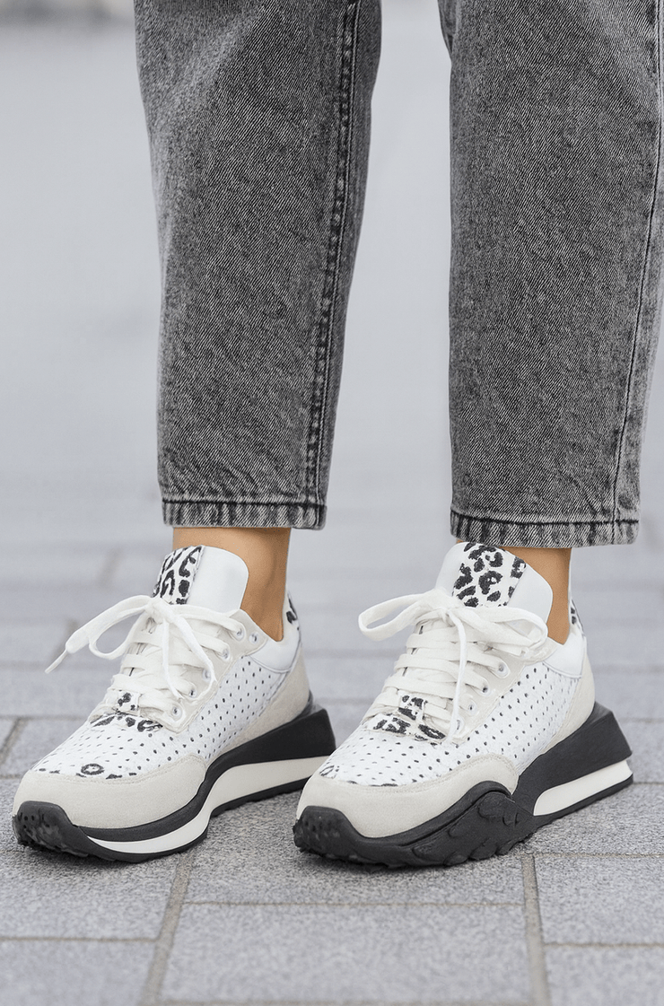 Pantofi Sport Dama din Piele Albi cu Print - ZINAPantofi sport damaBigiottos Shoes