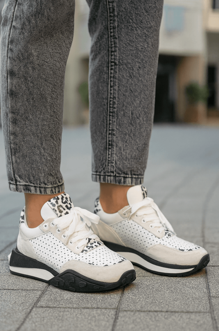 Pantofi Sport Dama din Piele Albi cu Print - ZINAPantofi sport damaBigiottos Shoes