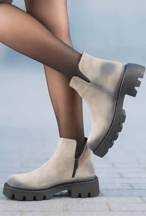 Ghete Casual din Piele Intoarsa Bej cu Fermoar - FAVA